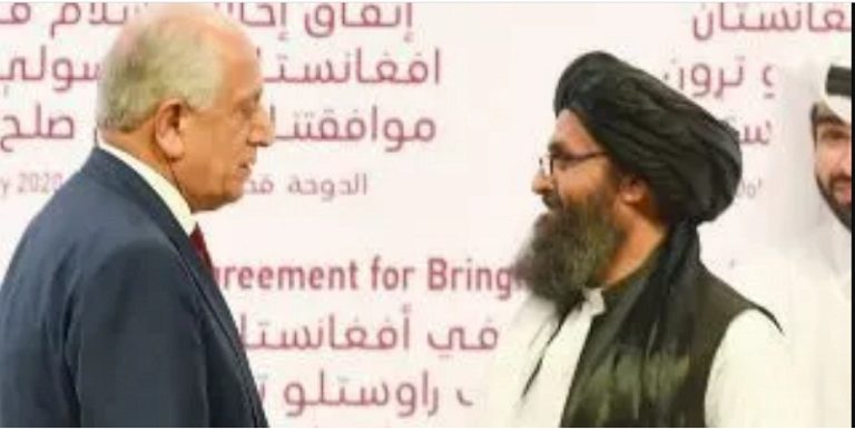 EU y talibanes firman la paz