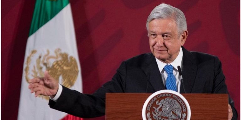 AMLO, adeudos de grandes para reactivar economía