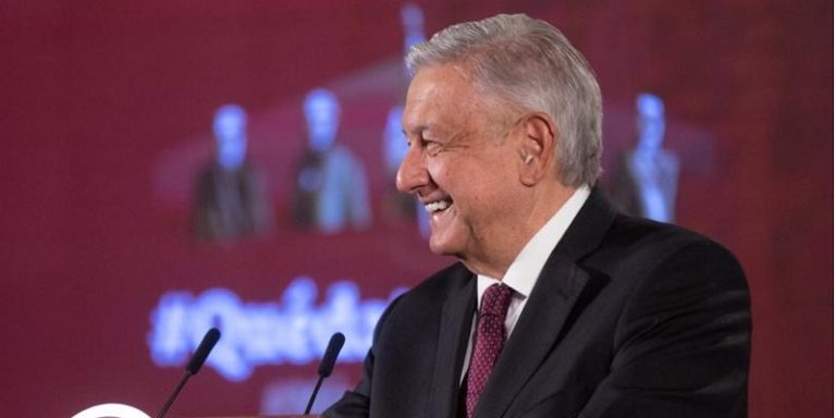 AMLO, huachicol abatido
