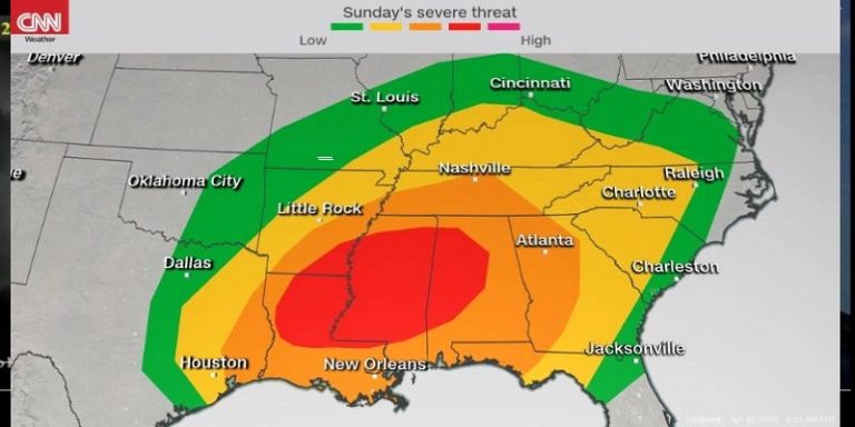 Fuertes vientos y tornados en sureste de EU