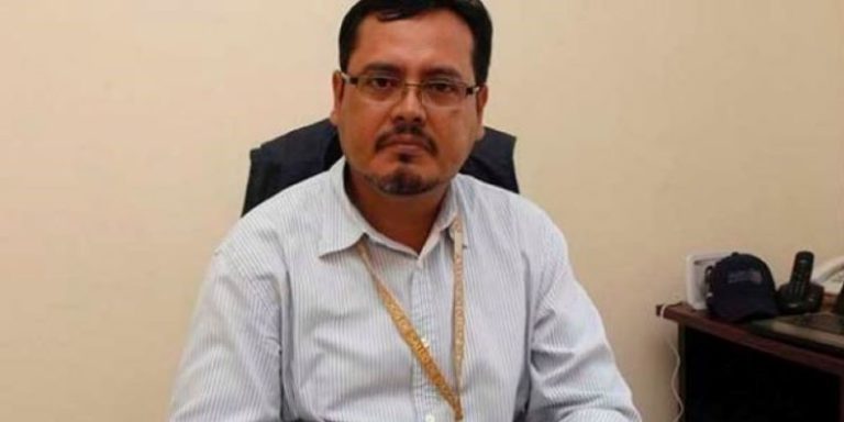 Funcionario con Covid escupe a personal médico en Oaxaca