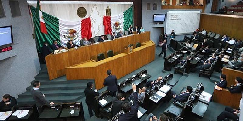 Nuevo León rechaza 'pin parenteral'