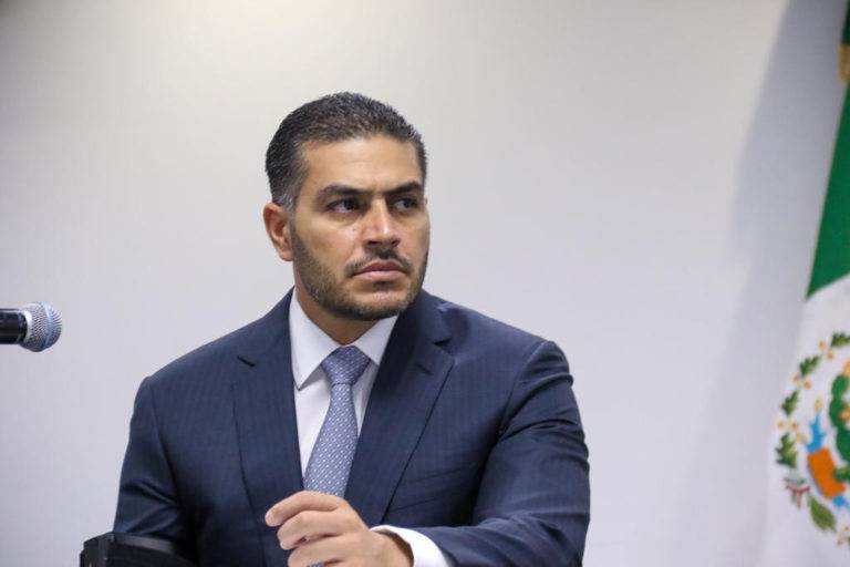 García Harfuch niega tener vínculos con el crimen organizado tras acusaciones