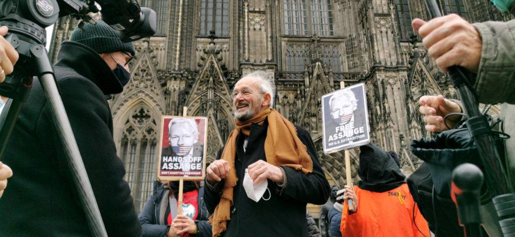 Assange