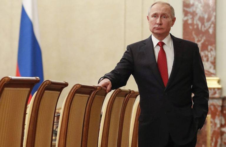 Putin manda mensaje a quienes dudaron de la vacuna rusa Sputnik V