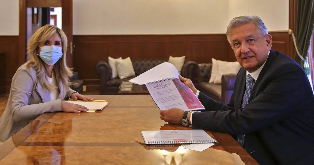 AMLO recibe a gobernadora de Sonora y presidenta de Conago, Claudia Pavlovich
