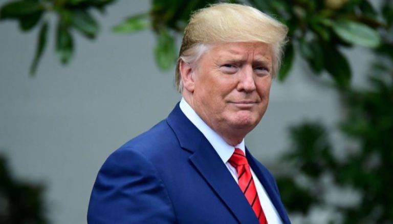 Trump, exonerado en segundo juicio político