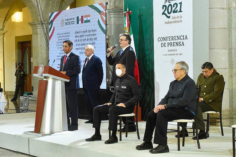 México tendrá su vacuna y se llamará Patria: AMLO