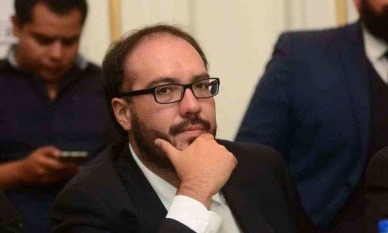 Las "mañas" de Toledo permiten retrasar su desafuero