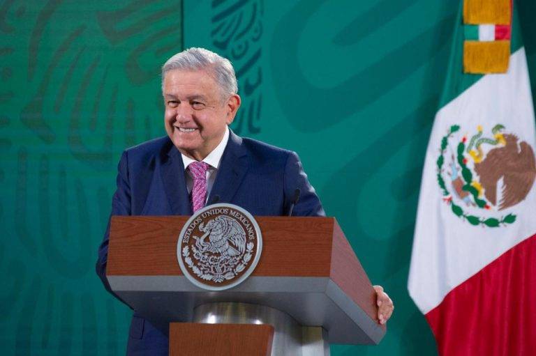 El 69% aprueba a AMLO, a un año de la pandemia