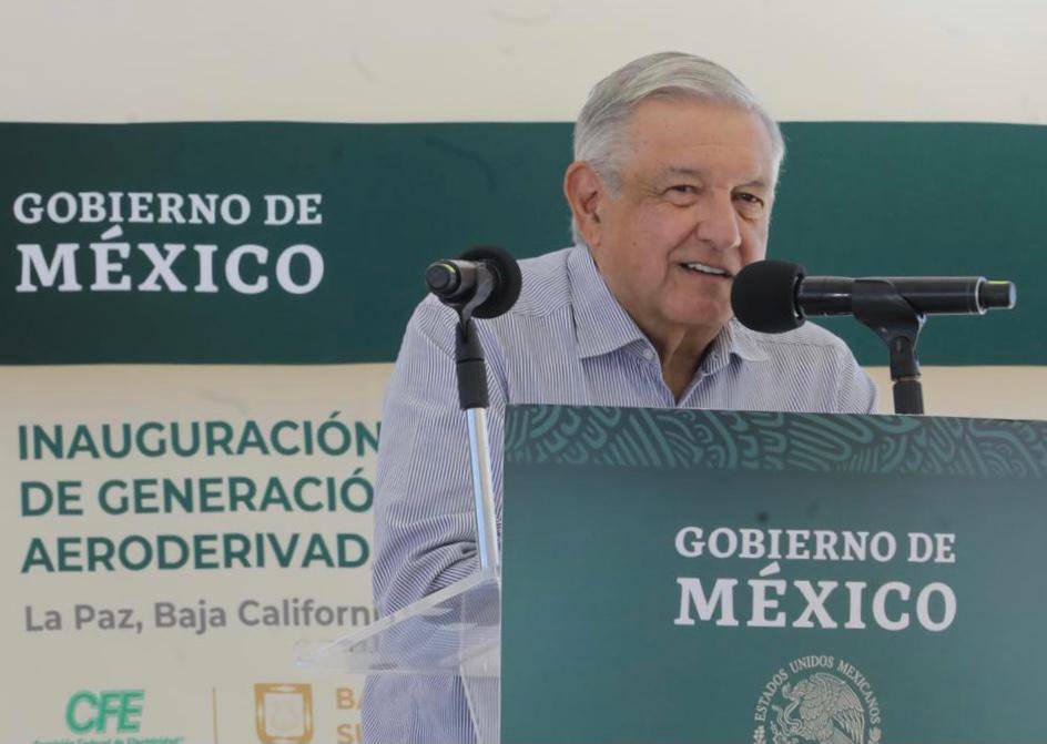 La lección tras los apagones es no depender de privados: AMLO