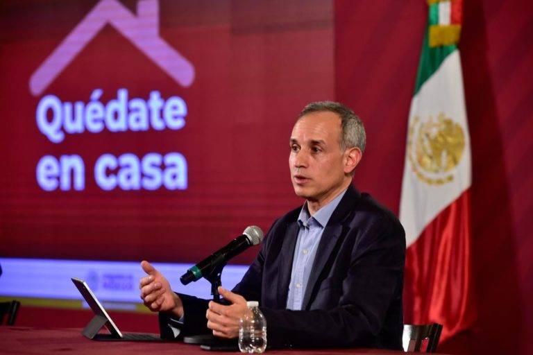 López-Gatell presentó disminución leve en su oxigenación