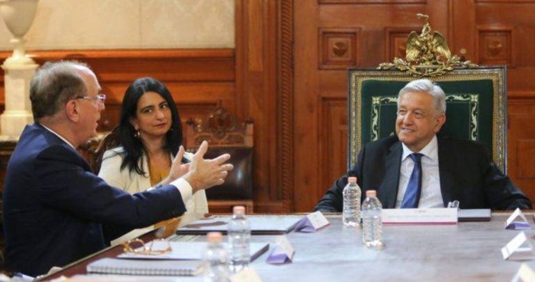 México ayudó a Argentina en la restructuración de su deuda: AMLO