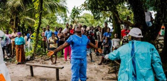 Alto riesgo de epidemia de ébola en África Occidental: OMS