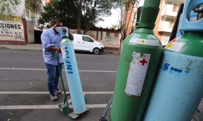 UIF bloquea cuentas de defraudadores de oxígeno medicinal