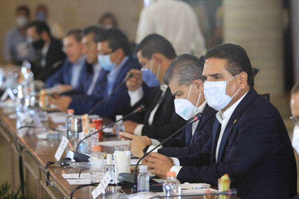 Gobernadores de oposición utilizaran recursos públicos en las elecciones: Delgado