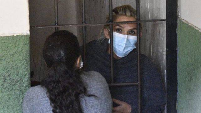 Dictan prisión preventiva a Jeanine Áñez y a dos de sus ministros