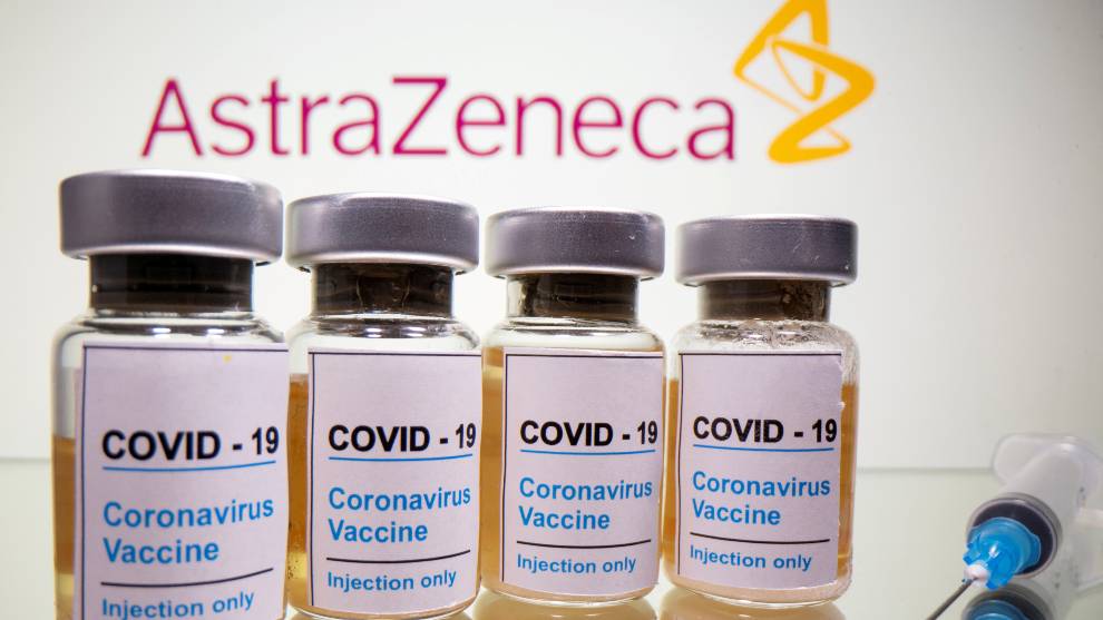 AstraZeneca informó que no hay pruebas de que sus vacunas causen trombosis