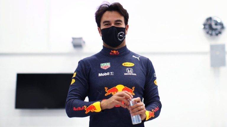 'Checo' Pérez demanda a Pemex por 2.8 millones de pesos