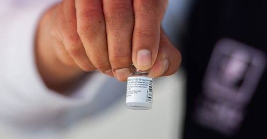 Pfizer inicia ensayos clínicos de su vacuna Covid-19 para niños