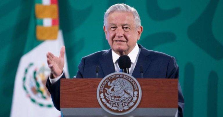 Secretarios de Marina, Sedena y Gatell fuera de peligro tras Covid: AMLO