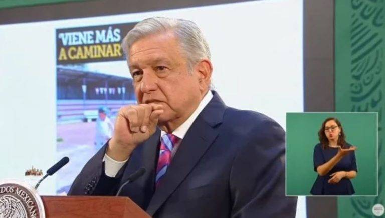 Estoy "macaneando" arriba de 300 en temporada postcovid: AMLO