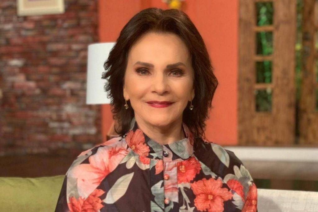 Pati Chapoy desmiente Fake News de que tiene Covid-19