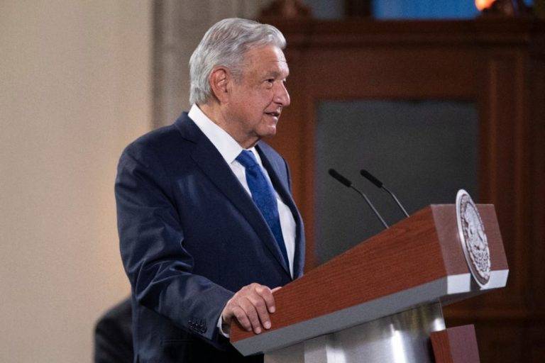 AMLO pidió a diputados publicar expediente de Cabeza de Vaca