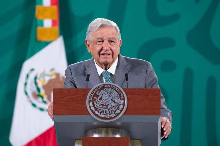 AMLO destapa corruptelas de José Ramón Cossio