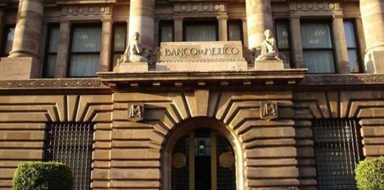 Banxico pronostica crecimiento de la economía por vacunación