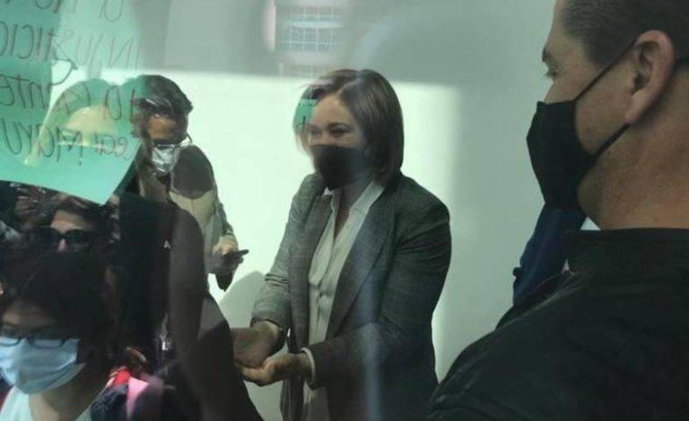 Retiran pasaporte a candidata del PAN en Chihuahua por caso Duarte