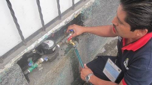 Sheinbaum toma el control del cobro de agua