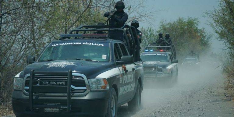 Brigada de vacunación contra la Covid-19 es atacada en Michoacán