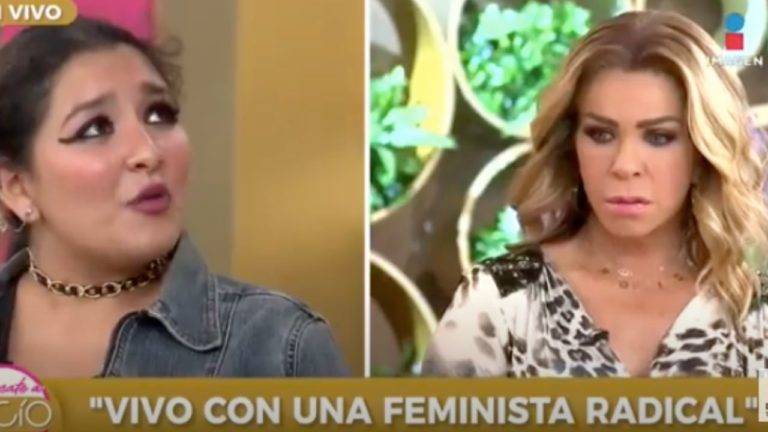 Exigen disculpa pública de Rocío Sánchez Azuara por programa sobre feminismo