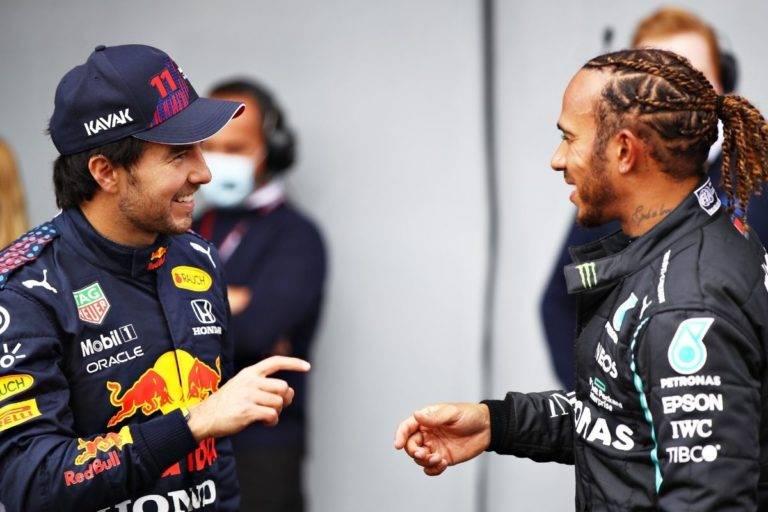 Checo Perez vence a Verstappen y arrancará en segundo lugar en Imolar