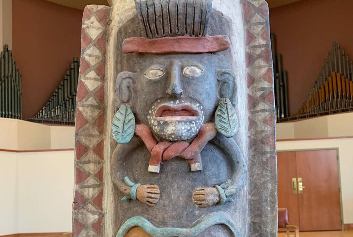 EU regresa a México urna maya elaborada entre el 900 y mil 600 d.C