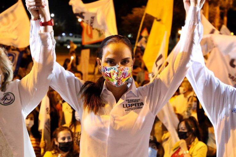 Lupita Jones confiesa que nunca ha leído un libro de política