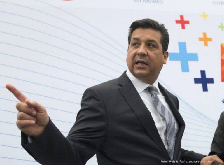 García Cabeza de Vaca pagará 1,650 dólares a firma de abogados