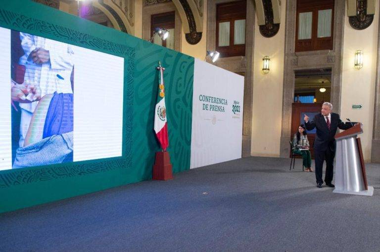 Exagerada la difusión de la vacuna falsa en la CDMX: AMLO