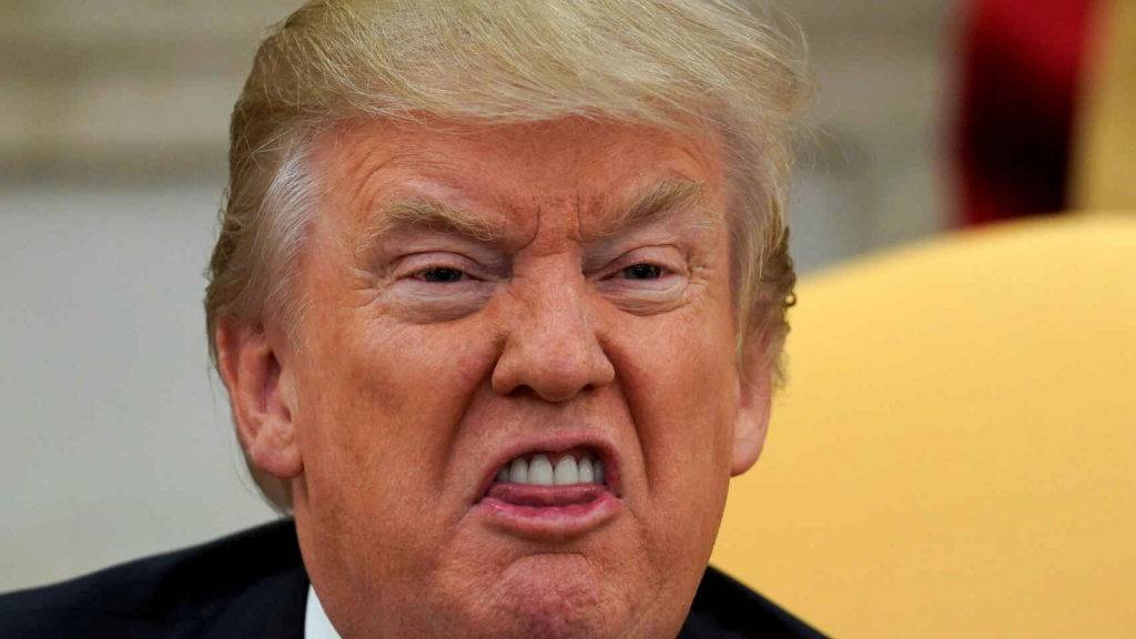 Trump llama a boicotear a Coca-Cola, liga de béisbol y otras empresas