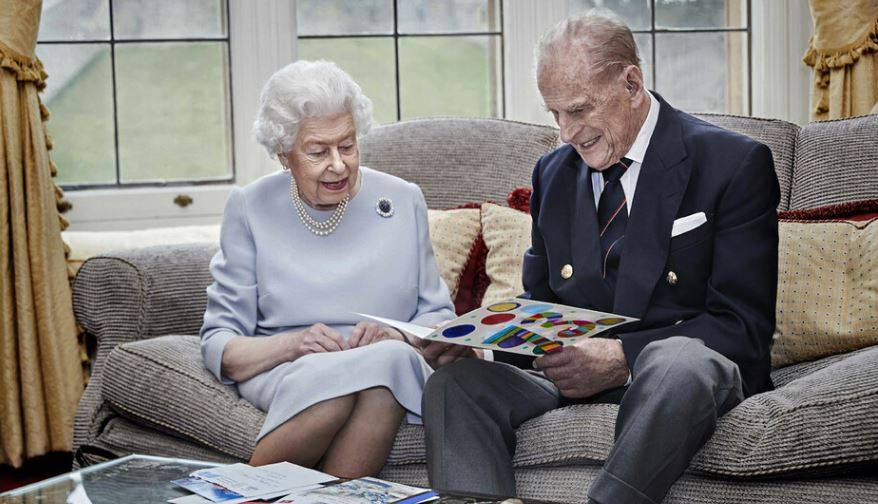 Fallece el príncipe Felipe a los 99 años, esposo de la reina Isabel II