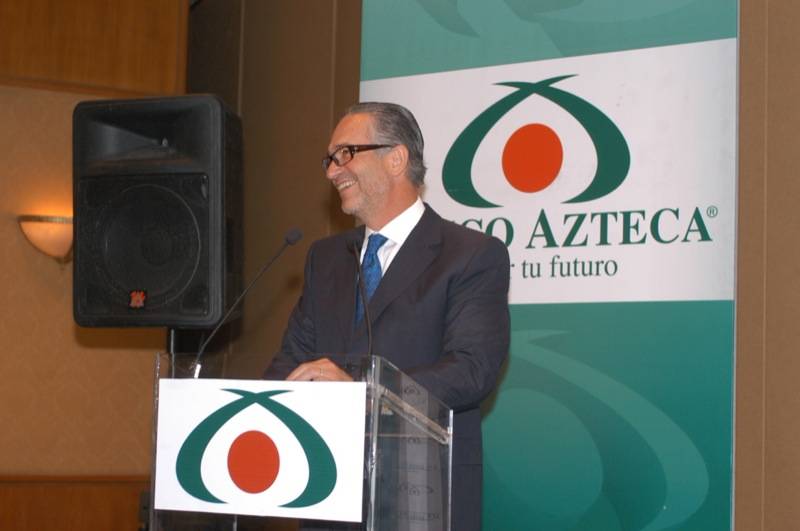 “Como a veces doy carrilla, hoy toca aguantar”; Salinas Pliego tras falla de APP de Banco Azteca