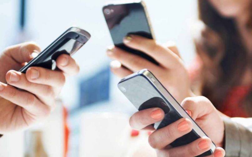 Senado avala proyecto para crear padrón de usuarios de telefonía móvil