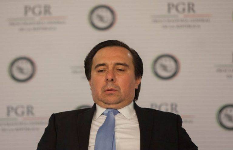Tomás Zerón acorralado; otra orden de aprehensión en su contra