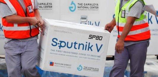 Vacuna Sputnik V tiene eficacia del 97.6%: Instituto de Gamaleya