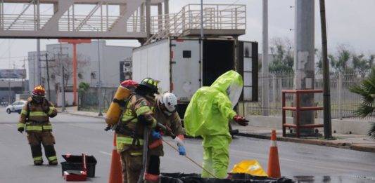 Se derraman más de 200 litros de ácido clorhídrico en Monterrey