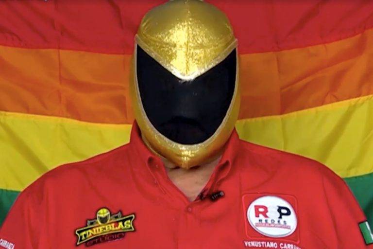 Tinieblas se disculpa con la comunidad LGBT+ por quedarse callado durante debate