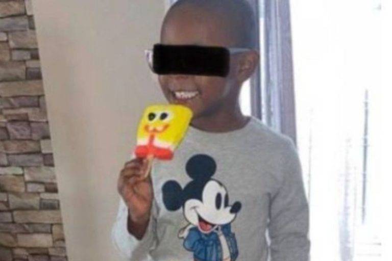 Niño de cuatro años usa tarjeta de su mamá y compra más de 2 mil dólares en paletas de Bob Esponja