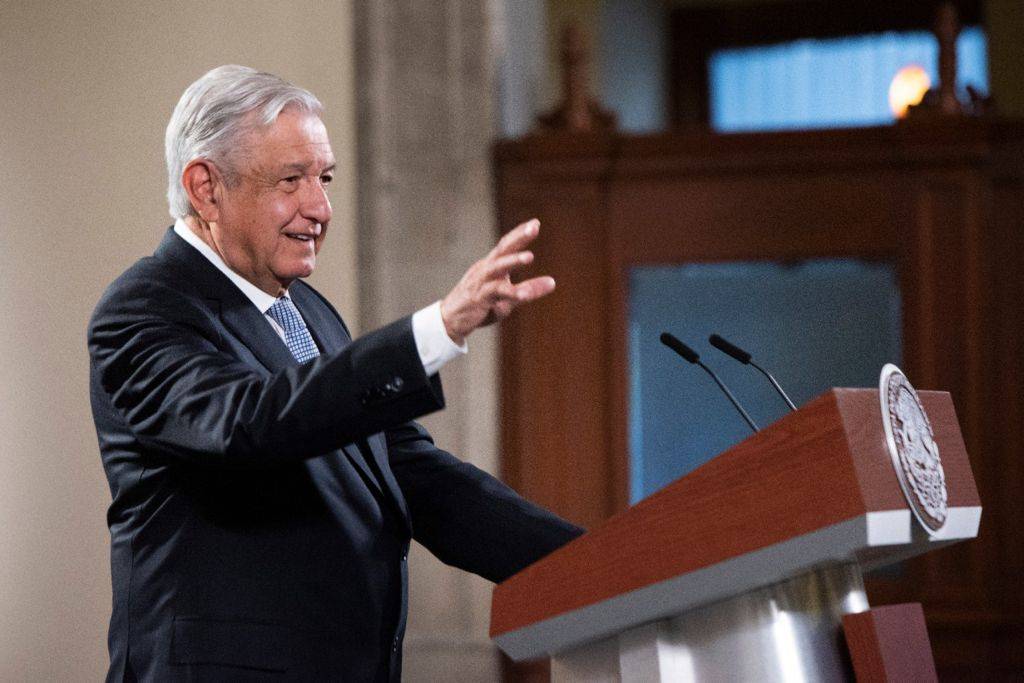 AMLO confirma cambio en Banxico, dijo que respetará su autonomía