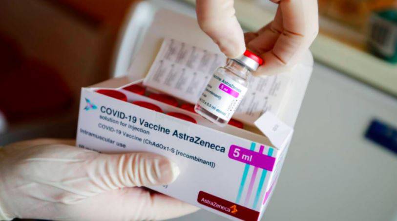 Salen las primeras vacunas AstraZeneca envasadas en México